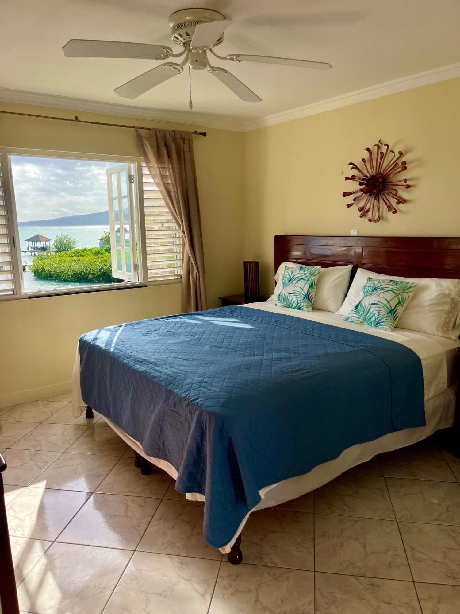 Luxury Apartments And Rooms,The Lagoons Montego Bay Exterior foto